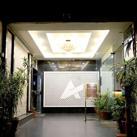 Hotel Blue Pearl Бопал Екстериор снимка
